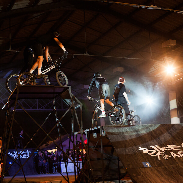 Spectacle BMX et VTT trial