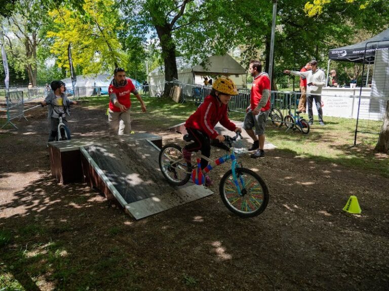 Animtion Bmx 1000879