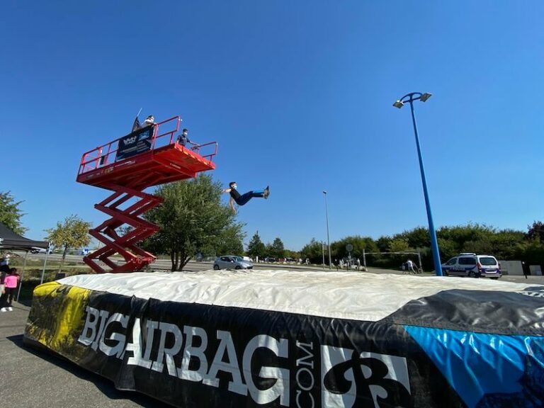 Bigairbag Freefallimg 0506