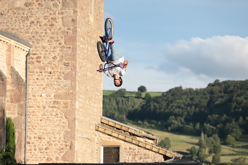 backflip bmx freestyle bike art show spectacle